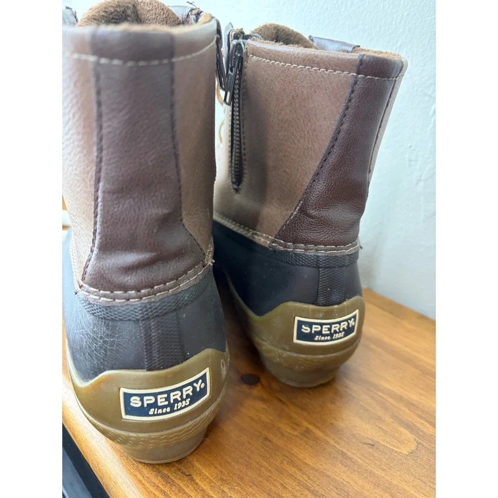 Sperry saltwater duck